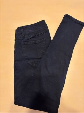 refuge Black Mid-Rise Skinny Jeans